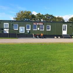 Højer Bådklub, åbningstider