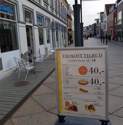 Istanbul Pizza v/Muttalip Yurttutar i Vejle (N) åbningstider