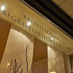Kronjyllands Begravelsesforretning i Randers (N) åbningstider