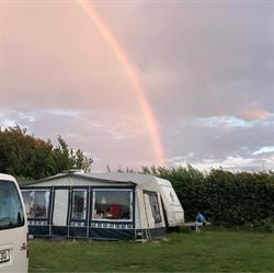 Lonny Hansen OG Jan Halsted Hansen Strandgårdens Camping i Bagenkop (N) åbningstider