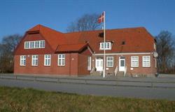 Nustrups Sogns Forsamlingsgaard i Vojens (N) åbningstider
