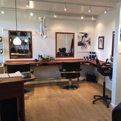 Salon Skrænten i Kruså (N) åbningstider