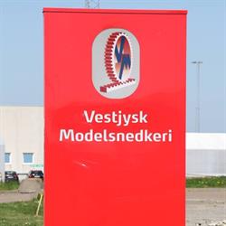 Vestjysk Modelsnedkeri ApS i Esbjerg (N) åbningstider