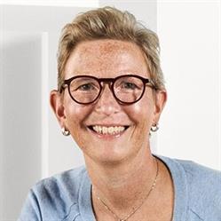 Vrå Ure OG Optik, åbningstider