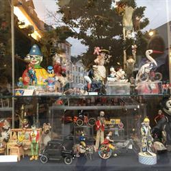 Antique Toys & Dolls, København åbningstider