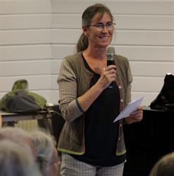 Holten Lise, Hellerup åbningstider