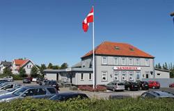 Landsbyen Våbensted, Sakskøbing åbningstider