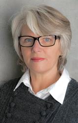 Marianne Møllebro, Lynge åbningstider