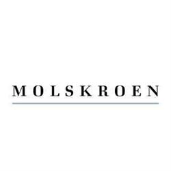 Molskroen Strandhus i Ebeltoft (N) åbningstider