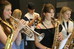 Ollerup Efterskole Sang & Musik, Vester Skerninge åbningstider